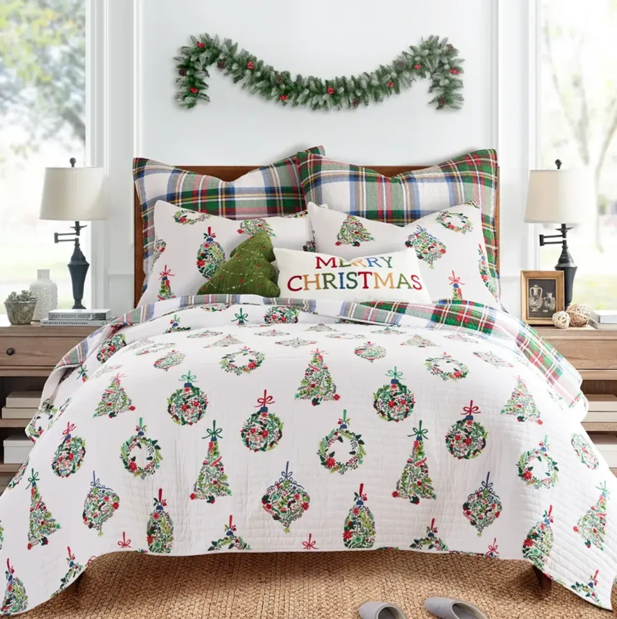 Festive Baubles Quilt Set - Levtex Home