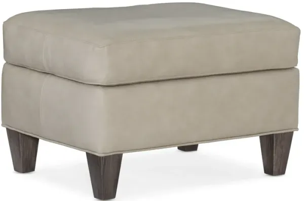 Raina Ottoman