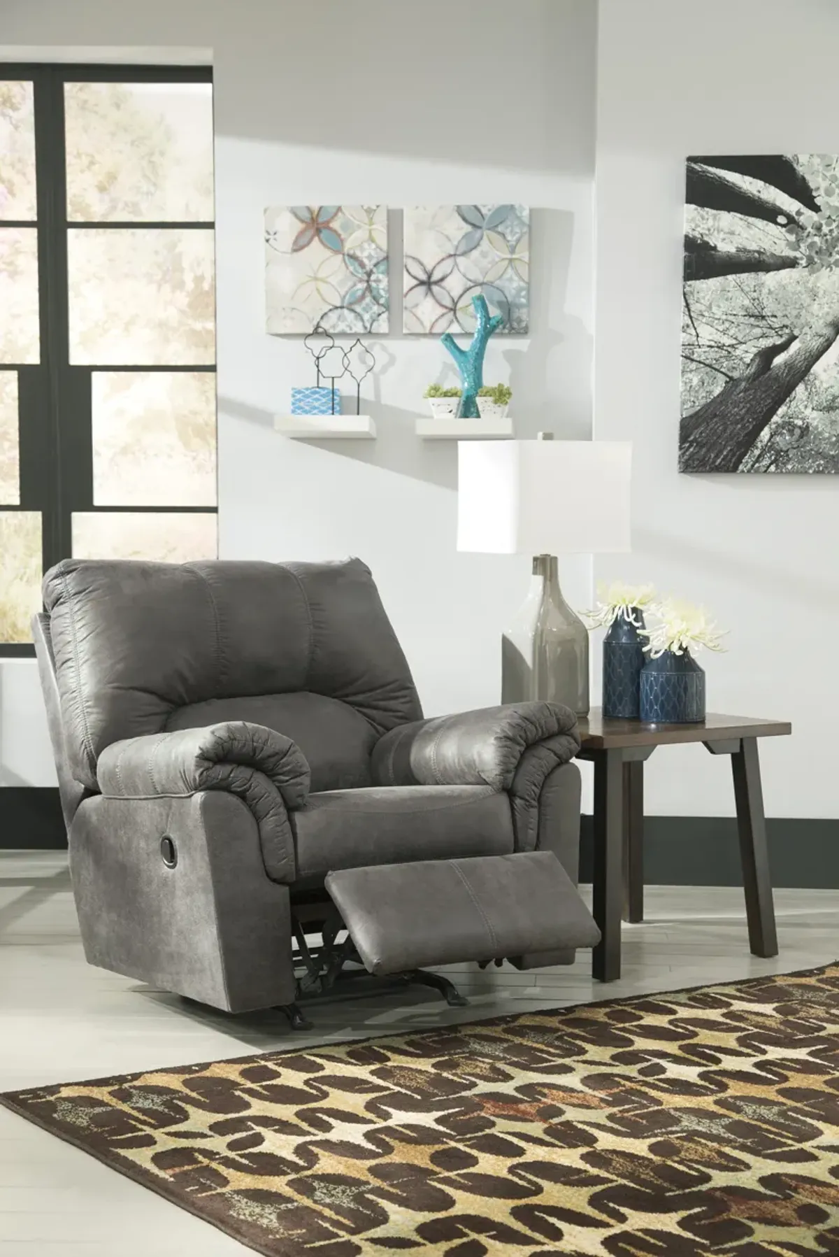 Bladen Recliner