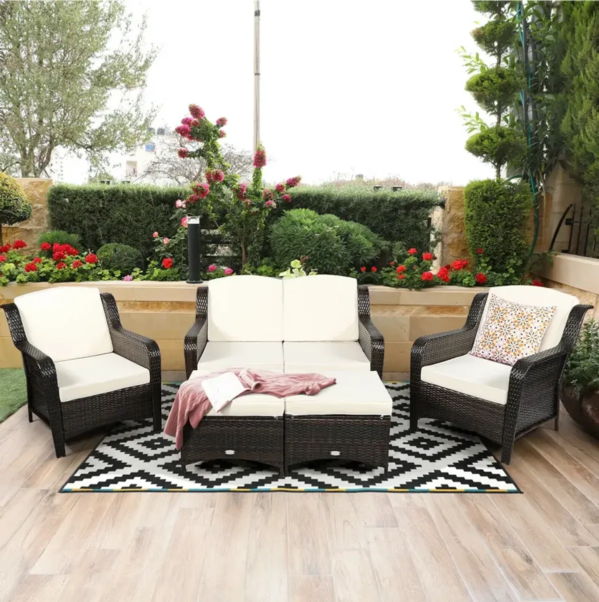 5 Pieces Patio Rattan Sofa Set with Cushion and Ottoman