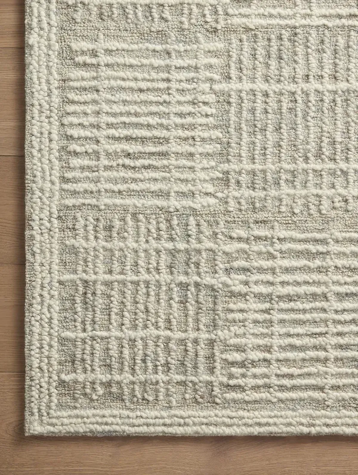 Tallulah TLL-02 Mist / Ivory 9''3" x 13' Rug by