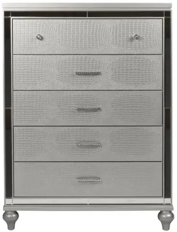 New Classic Furniture Furniture Valentine Solid Wood Chest with 5 Drawers in Silver