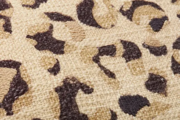 PLL0056 Ivory/Black 22"x22" Down Pillow