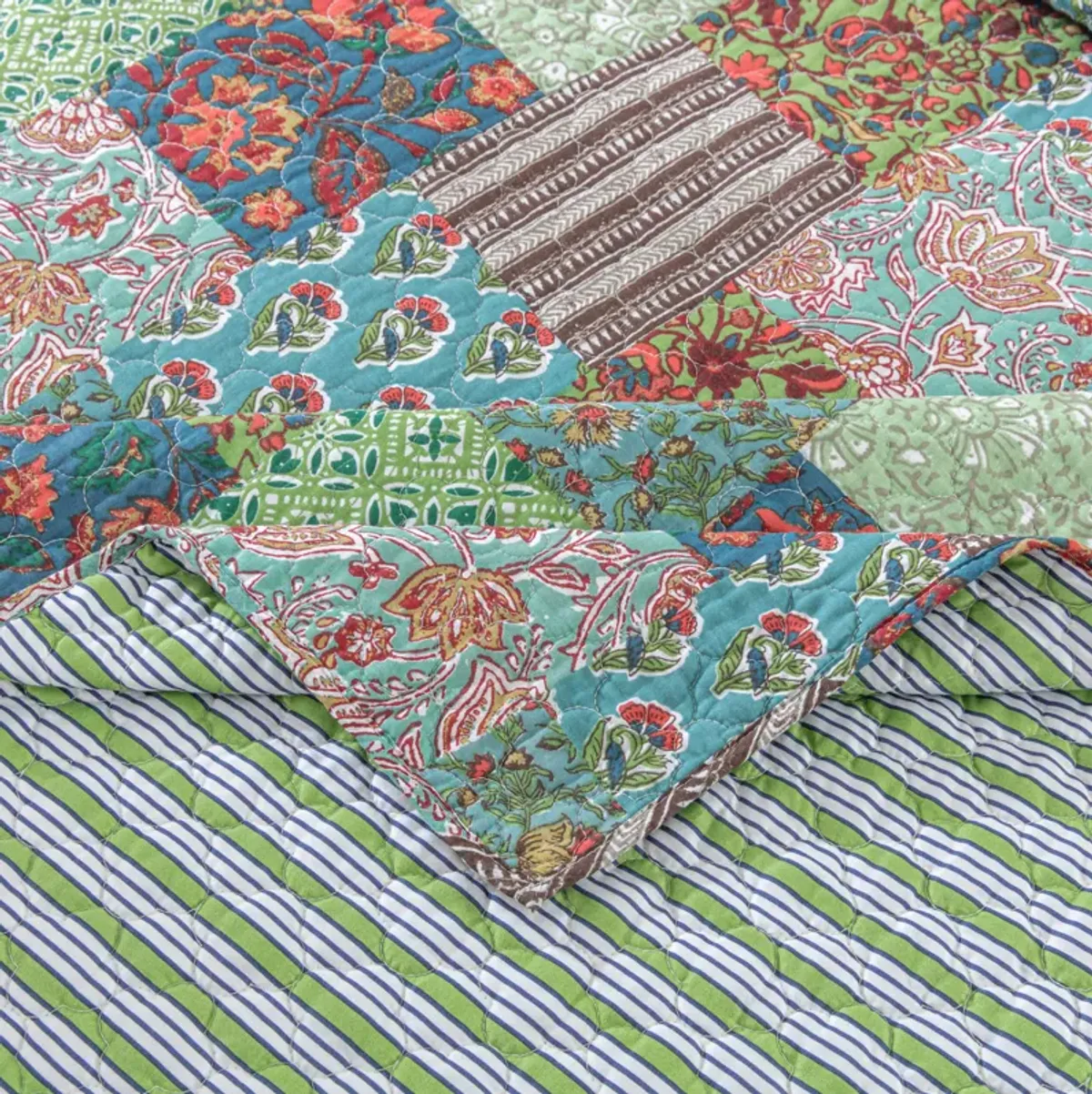 Aby 3pc King Quilt Set, Reversible Patchwork, Jade Green Cotton Microfiber