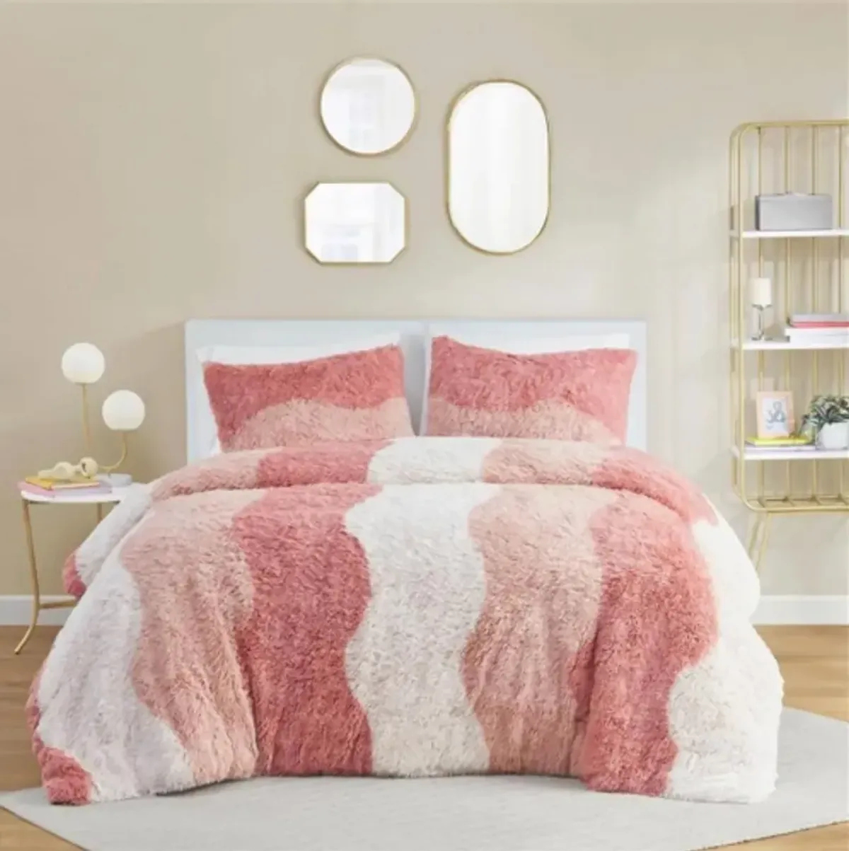 Hivvago Twin/Twin XL Pink Blush White Reversible Soft Sherpa Faux Fur 2 PC Comforter Set