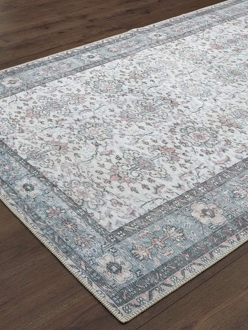 Sofia 5'3" x 7'6" Ivory Rug