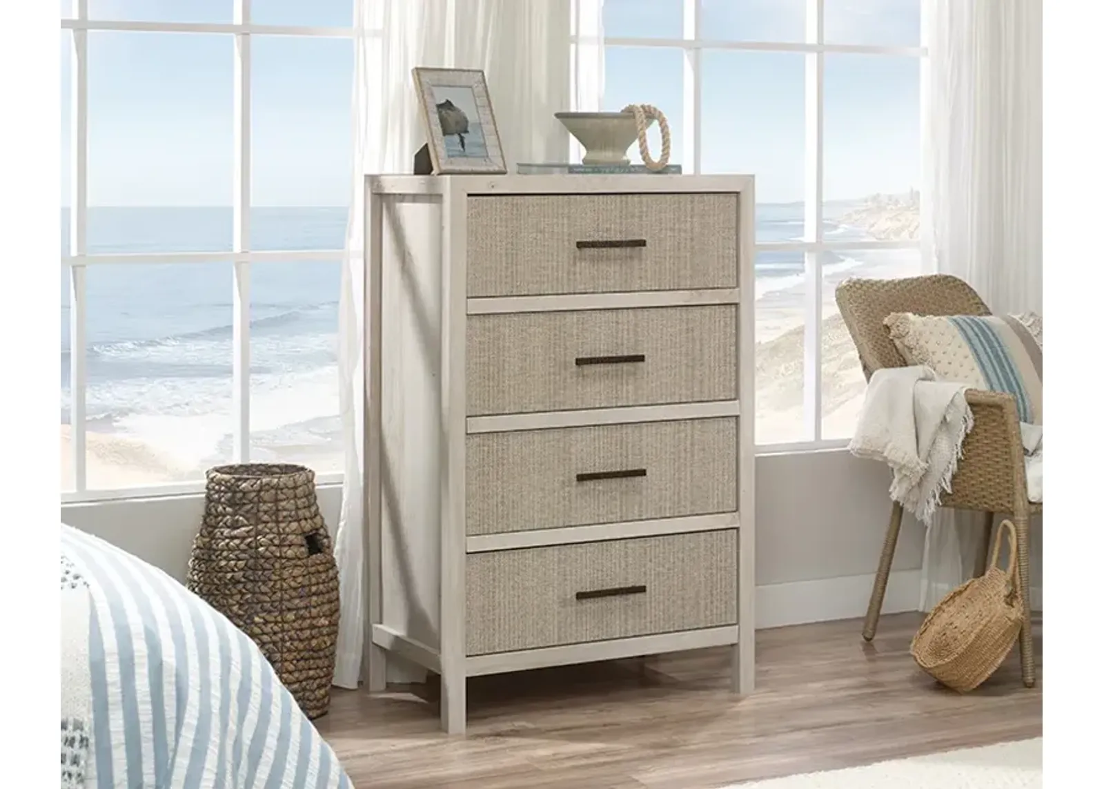 Pacific View Chest