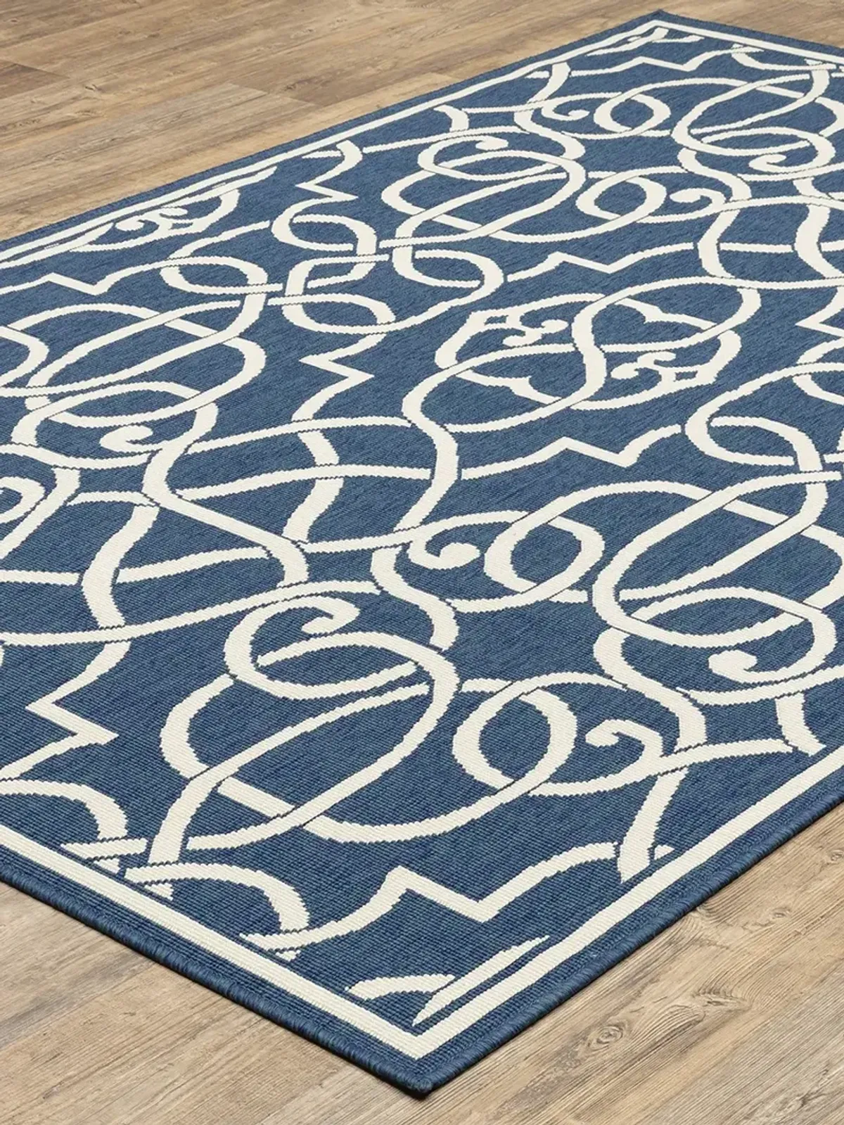 Meridian 7'10" x 10'10" Navy Rug