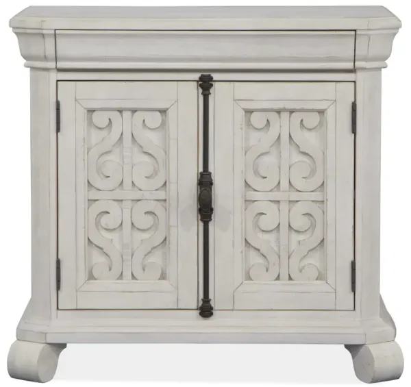 Bronwyn Bachelor Chest