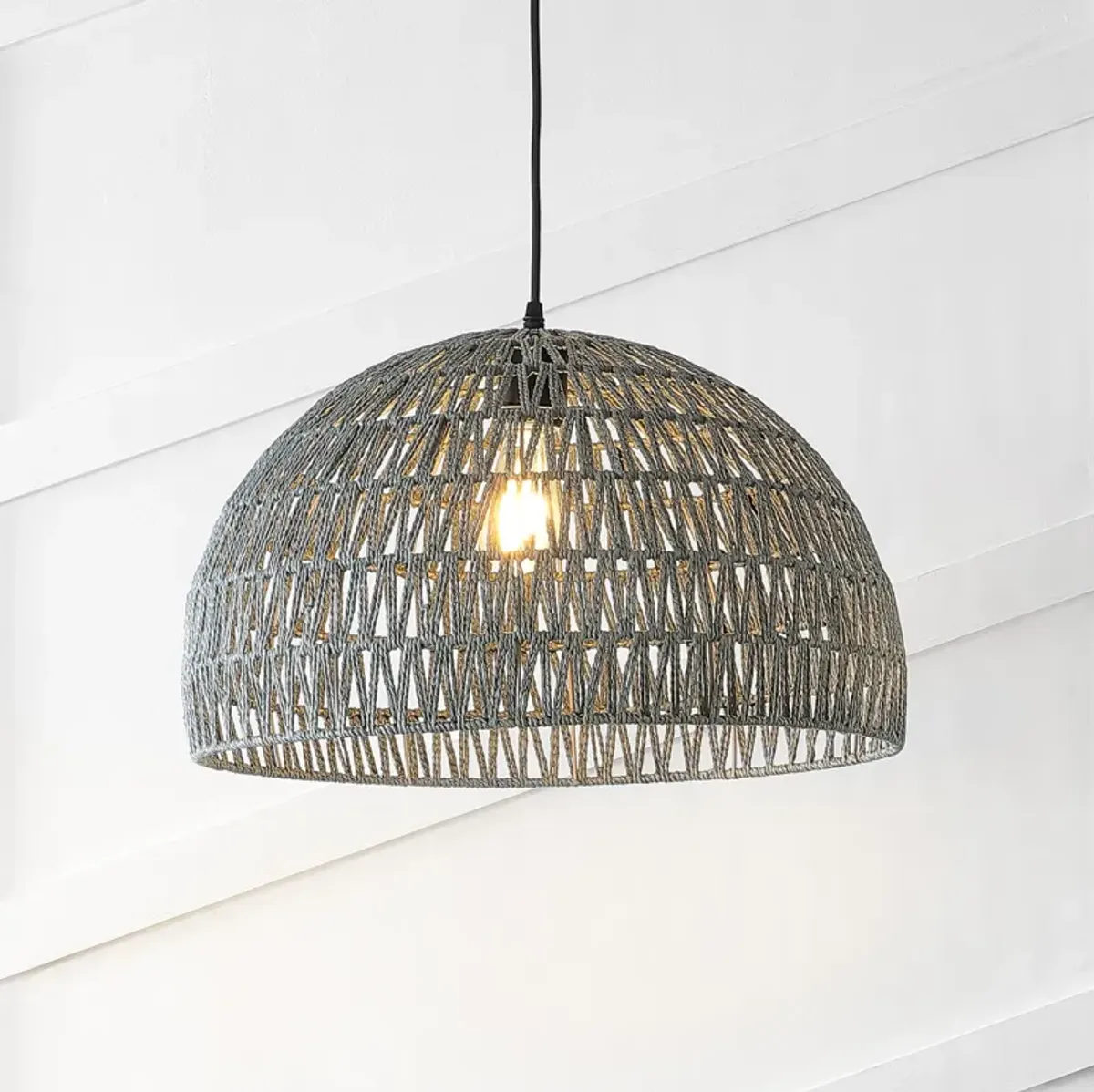 Campana Bohemian Modern Woven Rattaniron LED Pendant