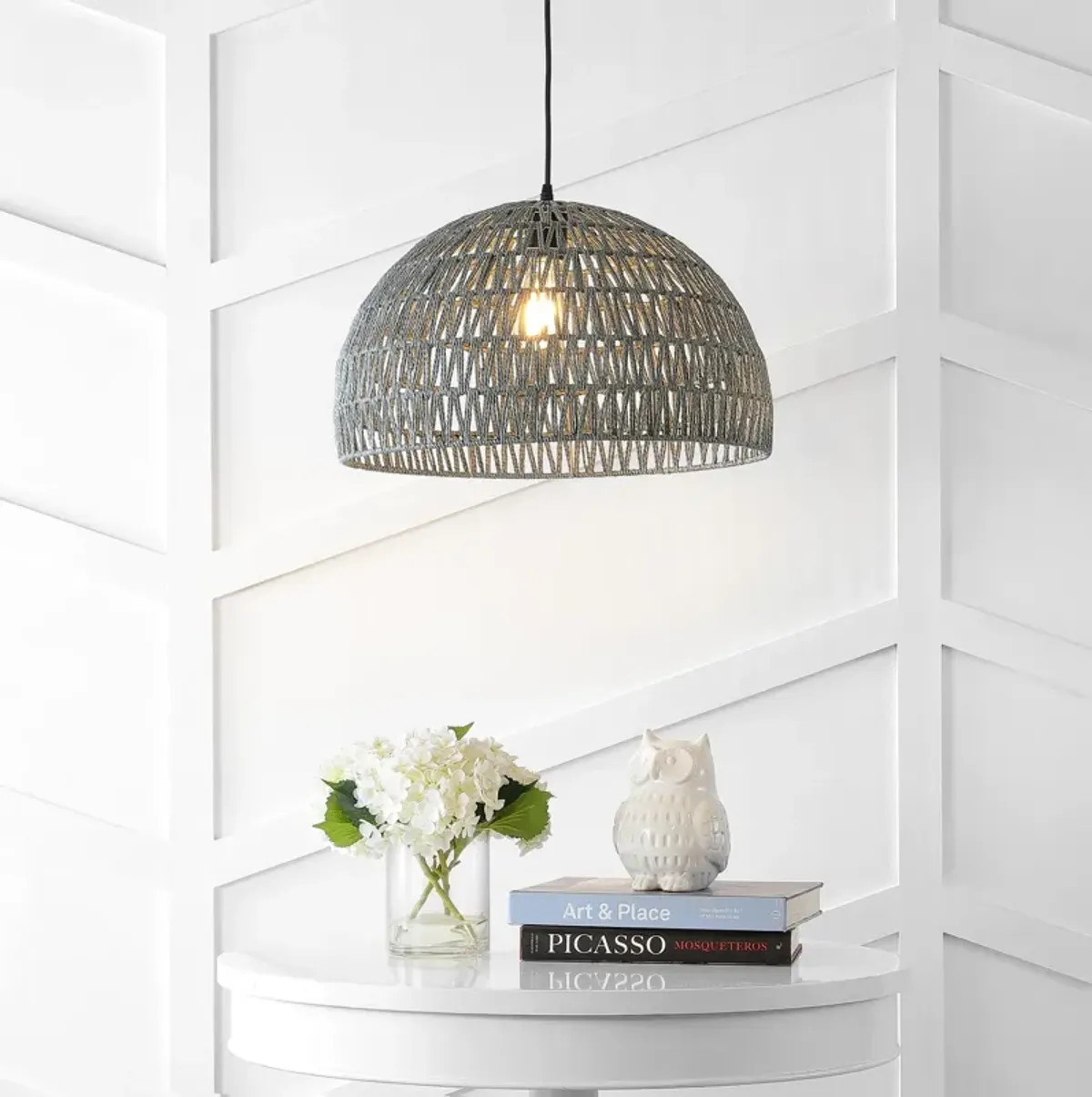 Campana Bohemian Modern Woven Rattaniron LED Pendant