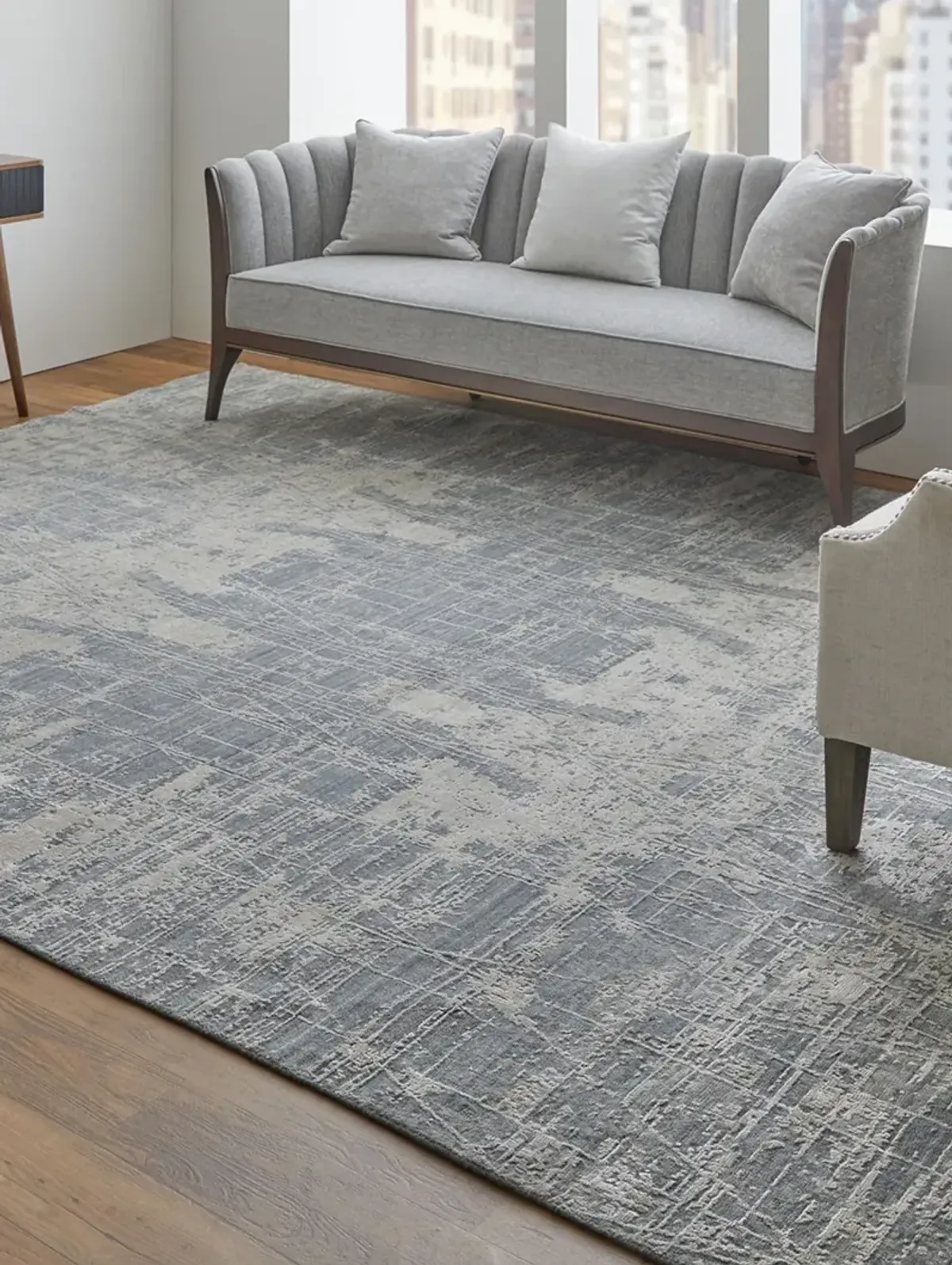 Eastfield 69A0F 8' x 10' Gray Rug