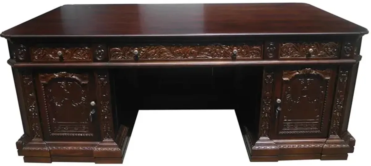 Presidential Office Desk