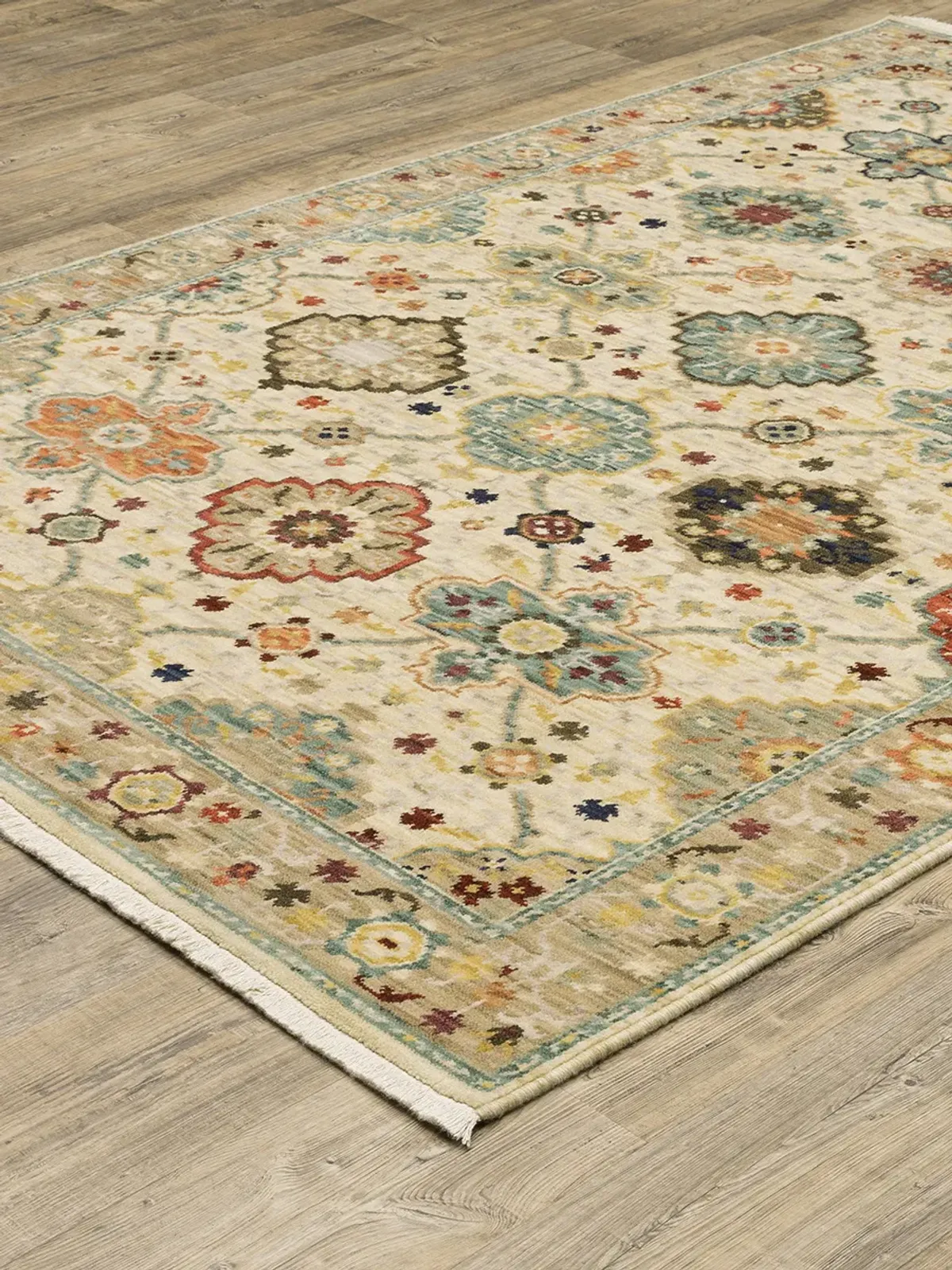 Lilihan 2' x 3' Beige Rug