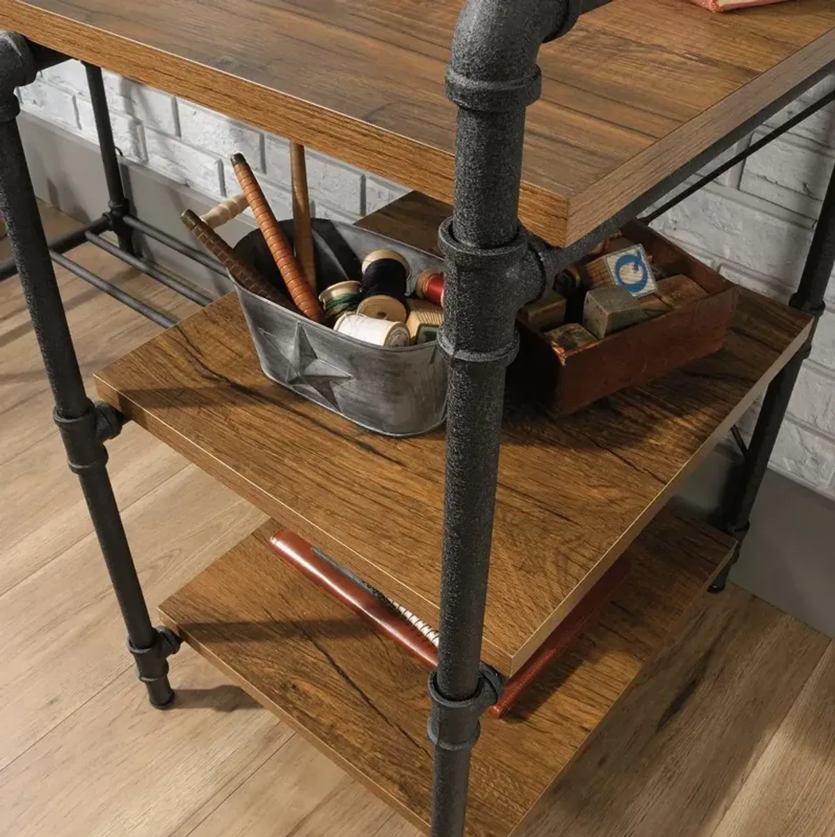 Sauder Iron City Desk, Checked Oak