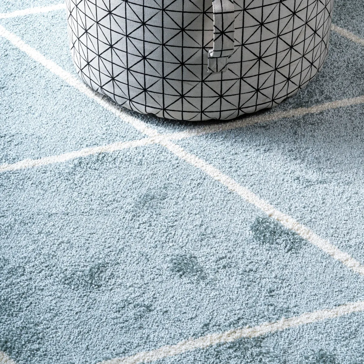 Cole Minimalist Diamond Trellis Area Rug