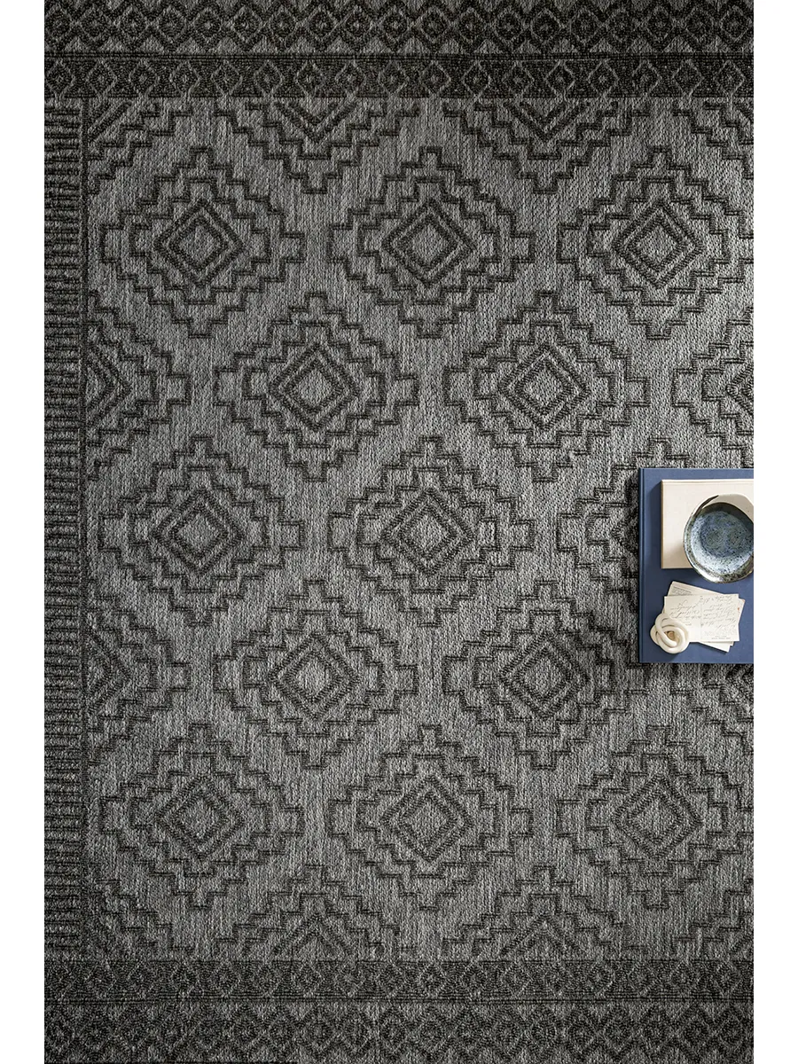 Rainier RAI06 Grey/Charcoal 5'3" x 7'7" Rug