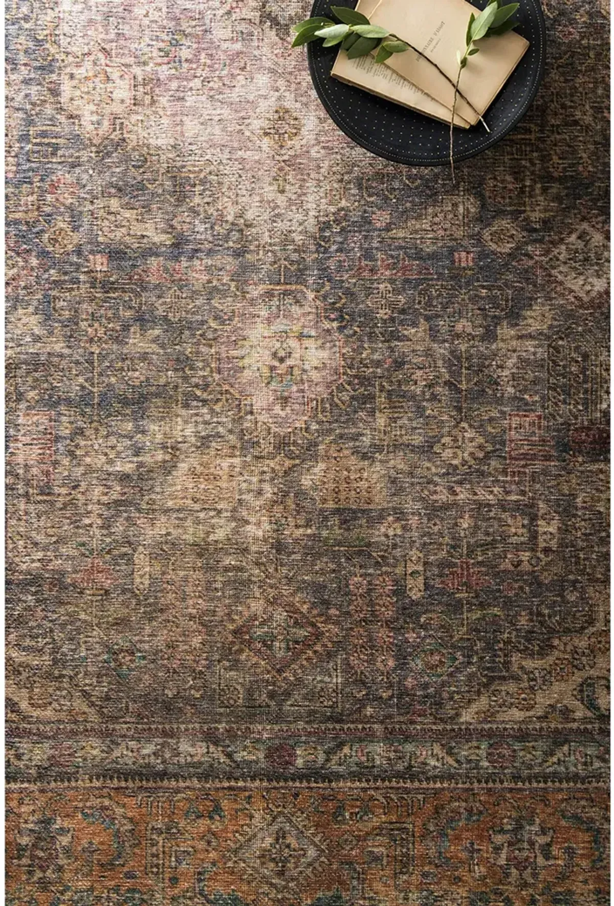 Loren LQ02 Plum/Multi 8'4" x 11'6" Rug