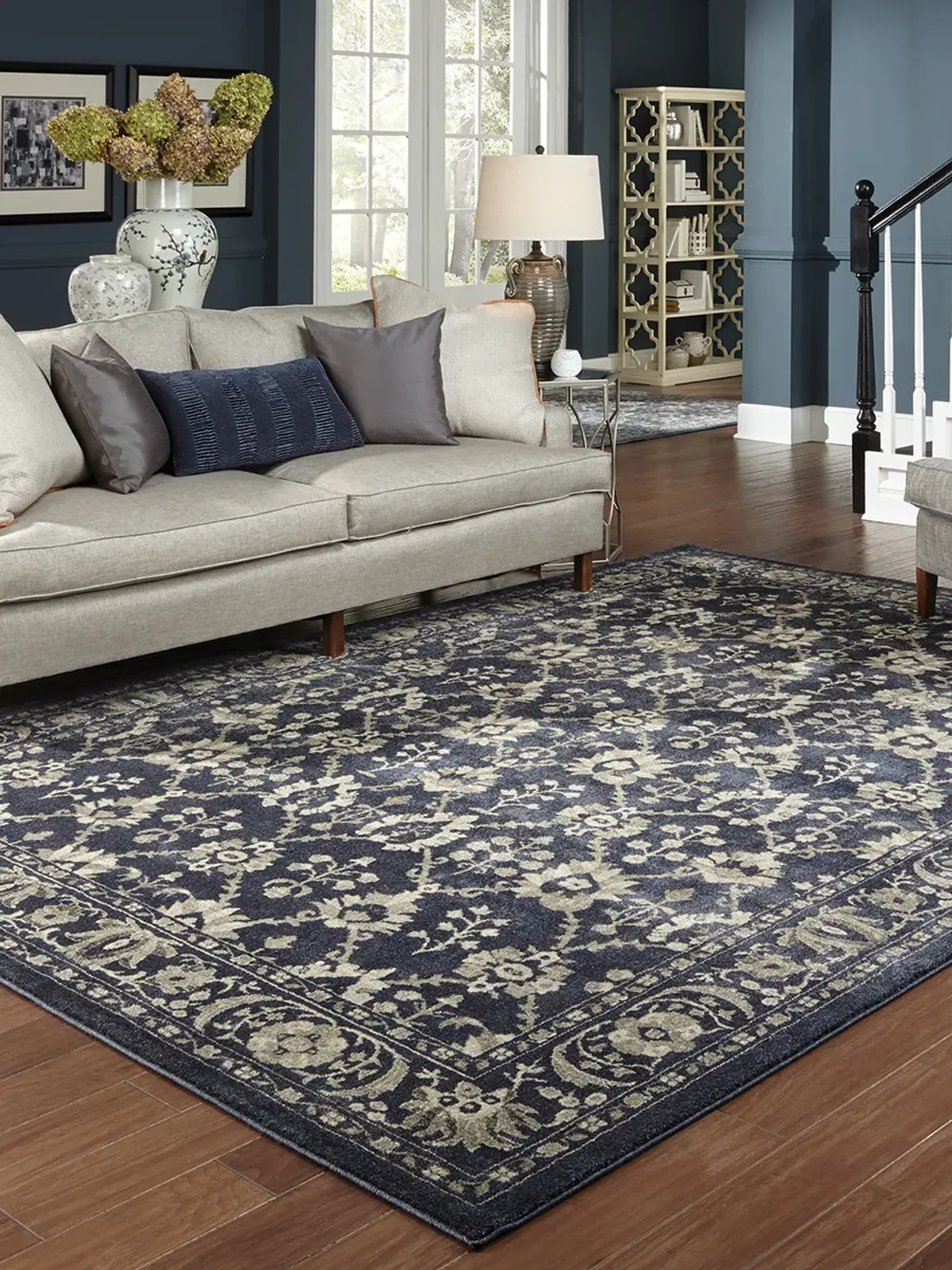 Richmond 7'10" Navy Rug