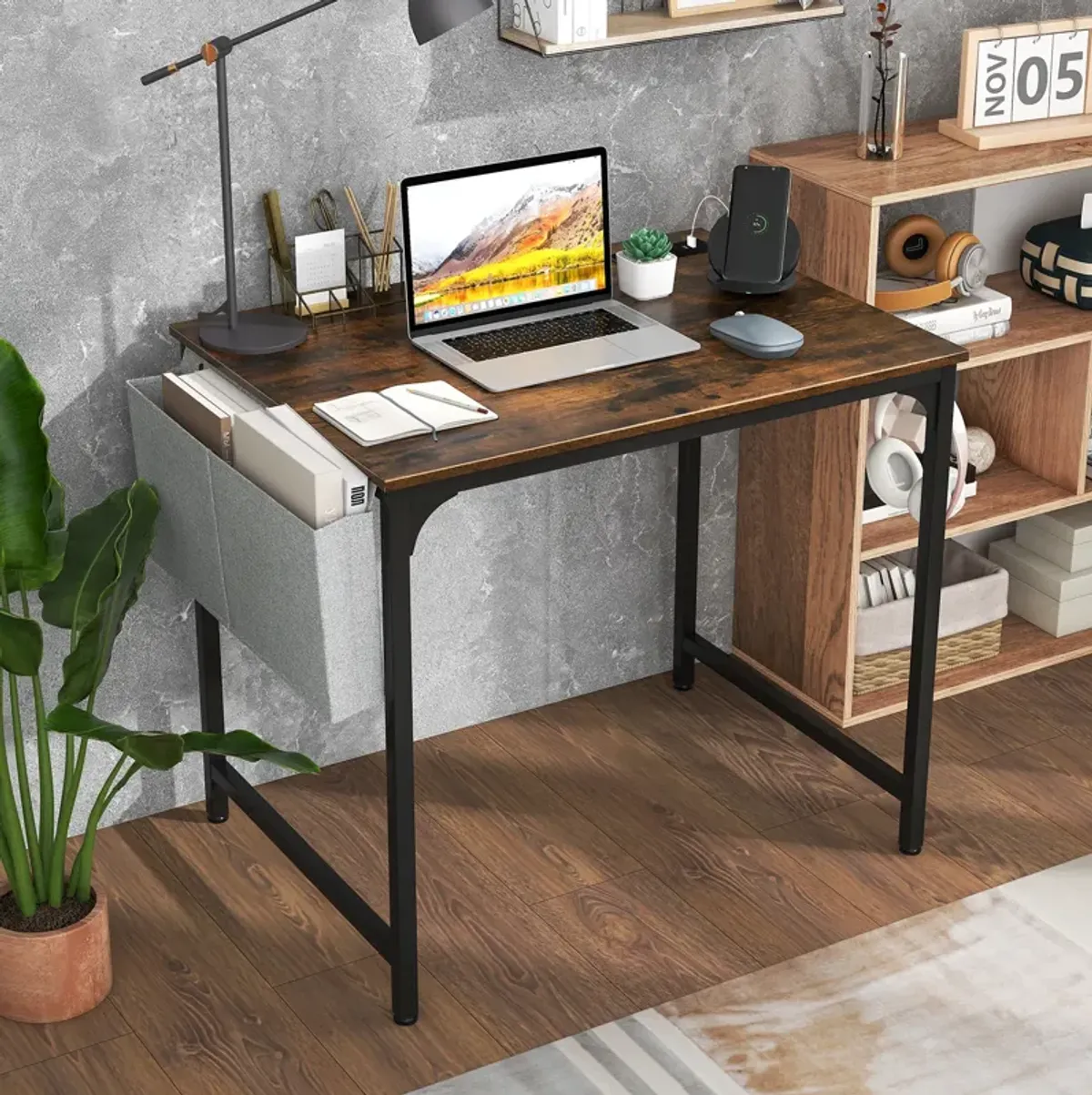 32-Inch Home Office Desk with Charging Station, Storage Bag, and Headphone Hook for Workspace Organization