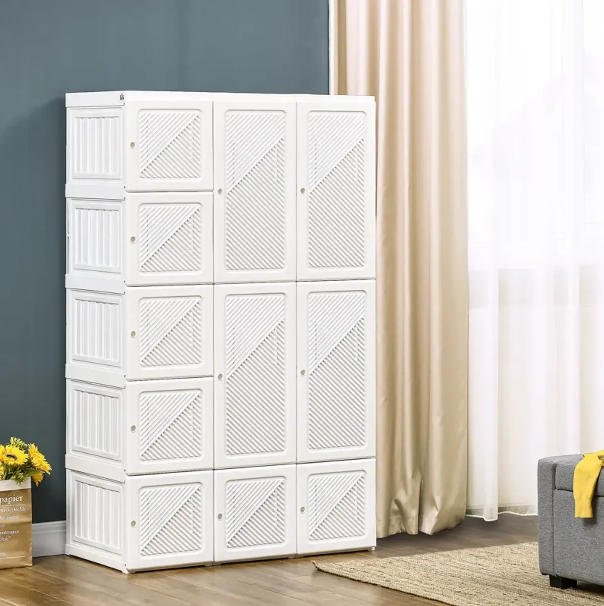 HOMCOM Portable Wardrobe Closet, Folding Bedroom Armoire, Clothes Storage Organizer with 11 Cube Compartments, Hanging Rod, Magnet Doors, White