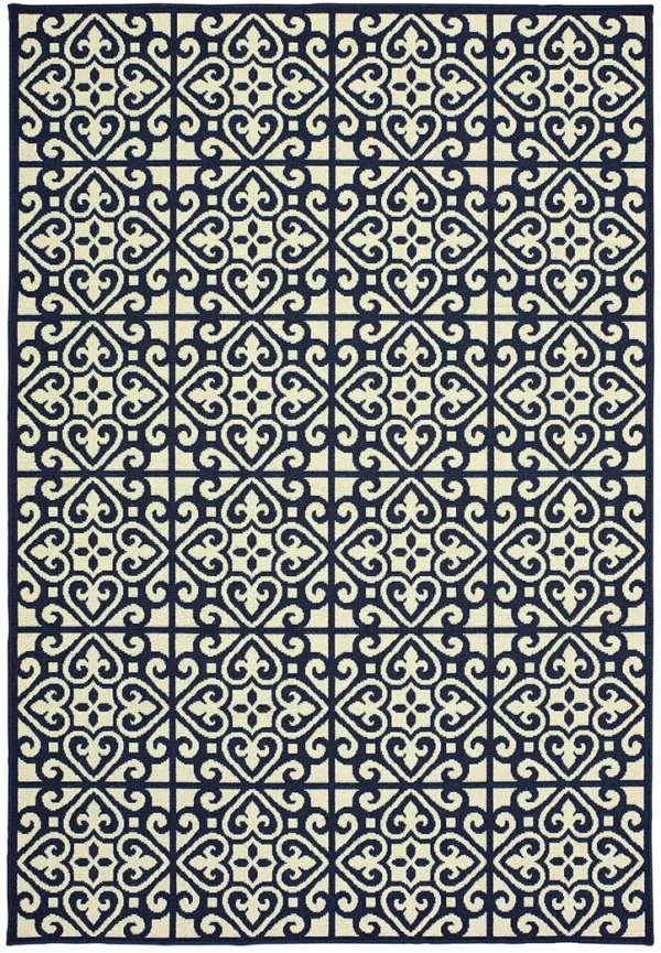 Marina 2'5" x 4'5" Ivory Rug