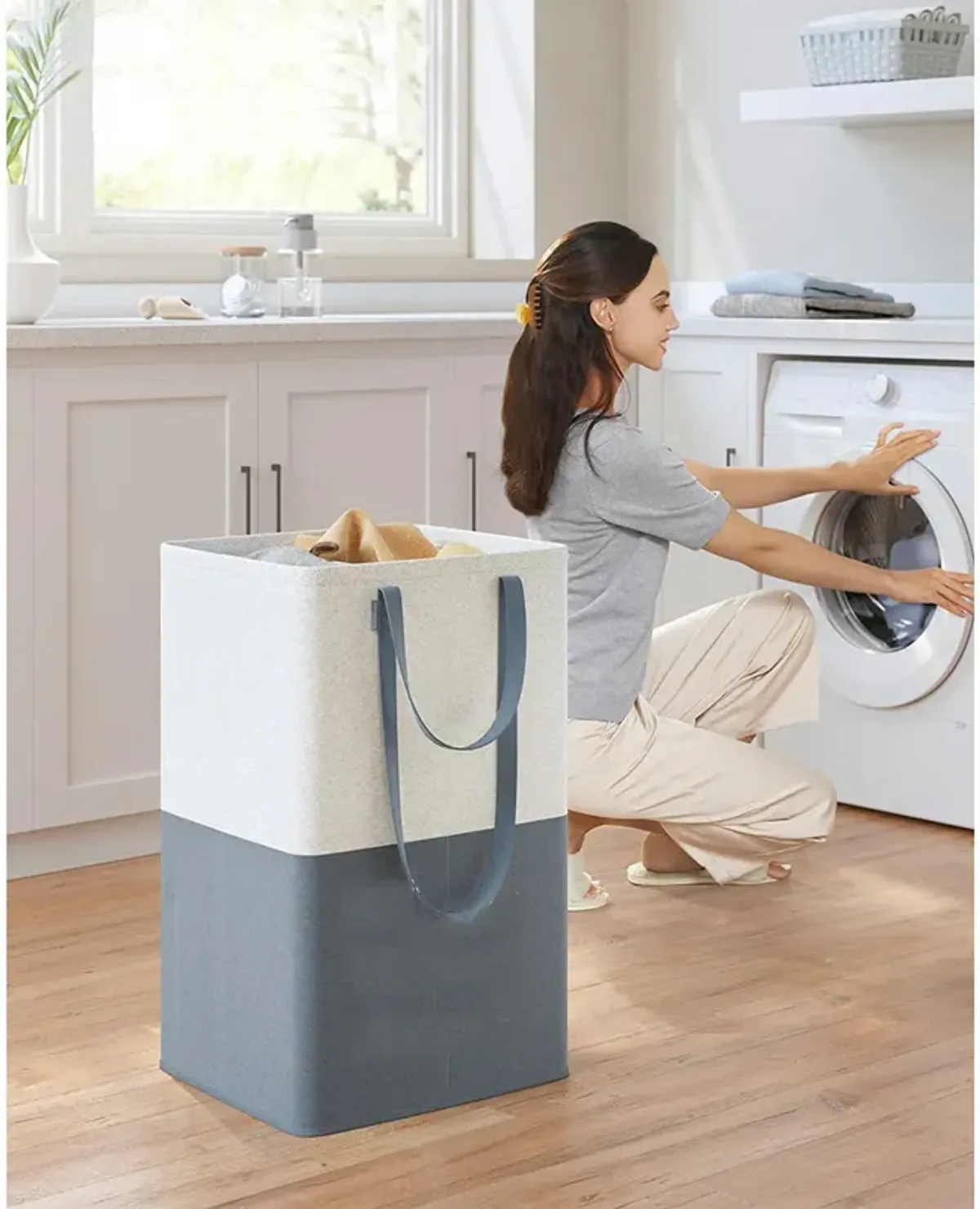 Set of 2 Laundry Baskets for Convenient and Organized Washing