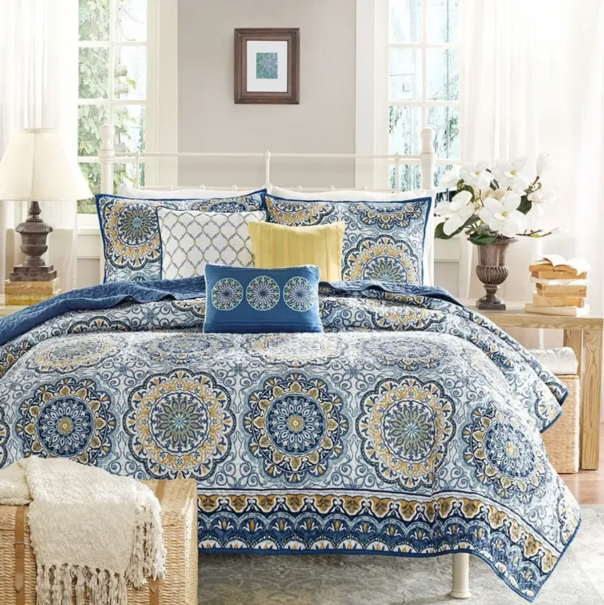 QuikFurn Queen size 6-Piece Coverlet Quilt Set in Blue Floral Pattern