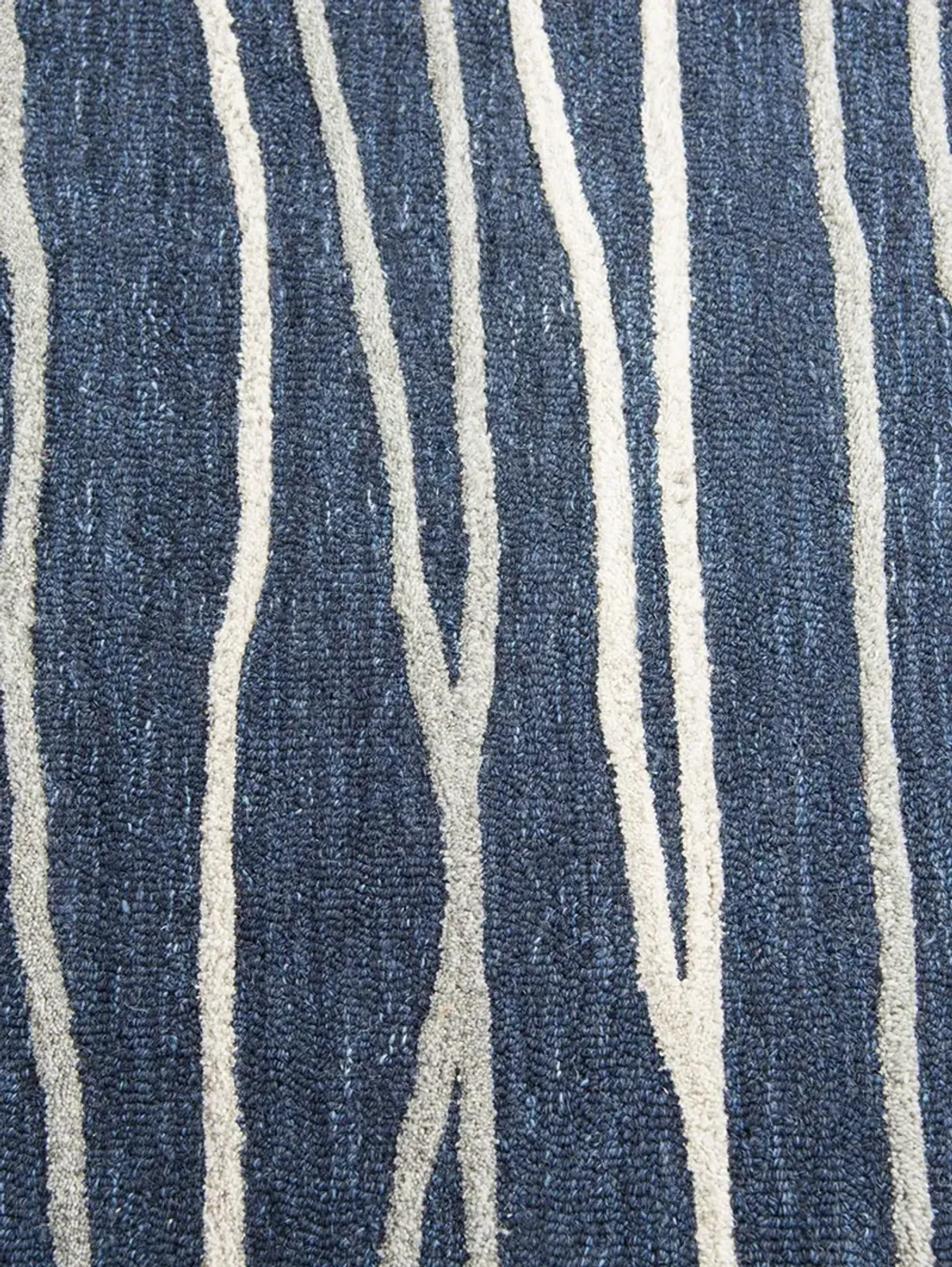 Idyllic ID970A 2'6" x 8' Rug