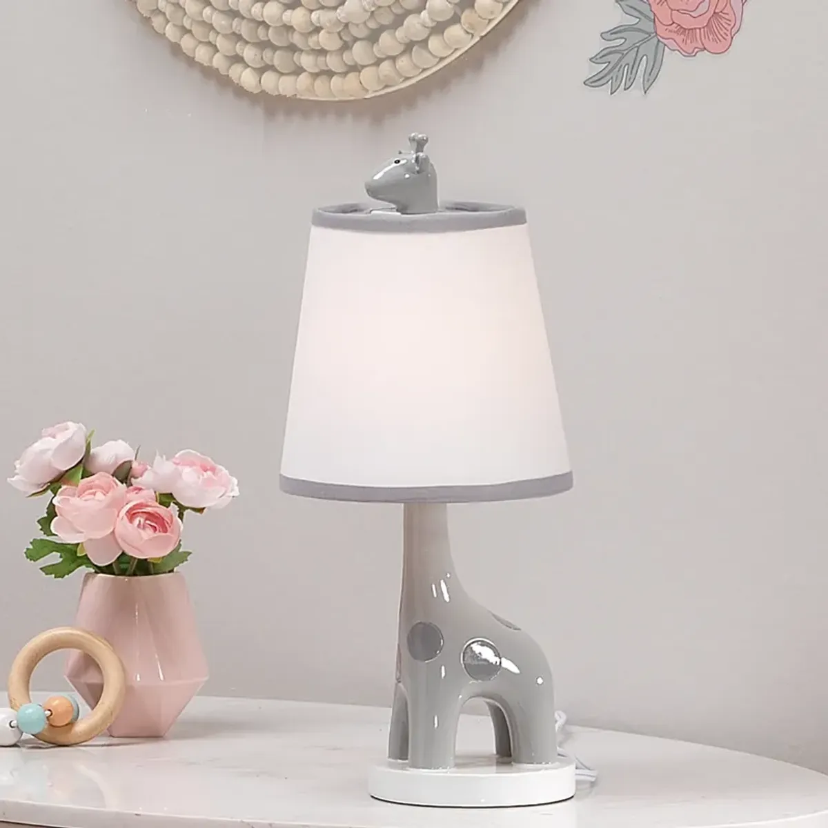 Lambs & Ivy Giraffe and a Half Gray/White Nursery Lamp with Shade and Bulb