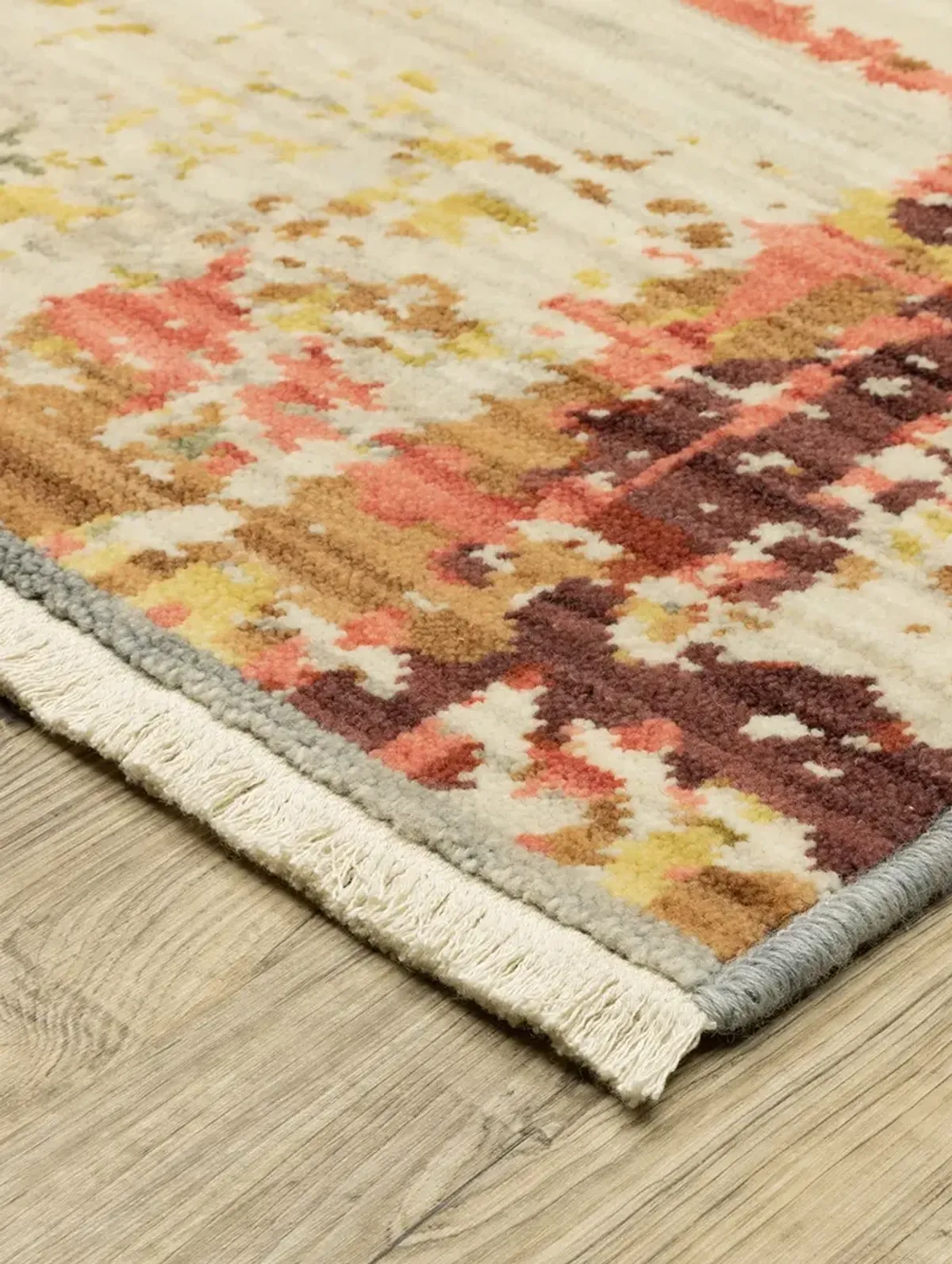 Soleri 2' x 3' Beige Rug