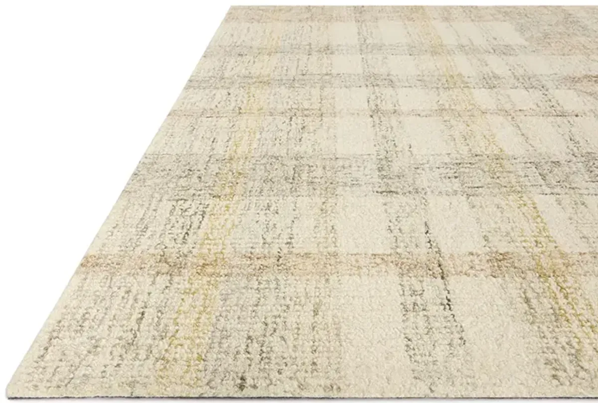 Chris CHR04 2'6" x 7'6" Rug