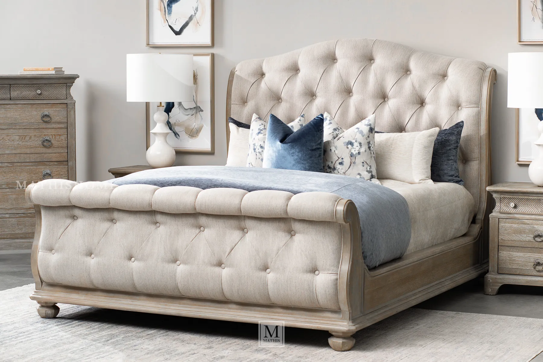 Summer Creek Shoals Upholstered Tufted Sleigh Queen Bed