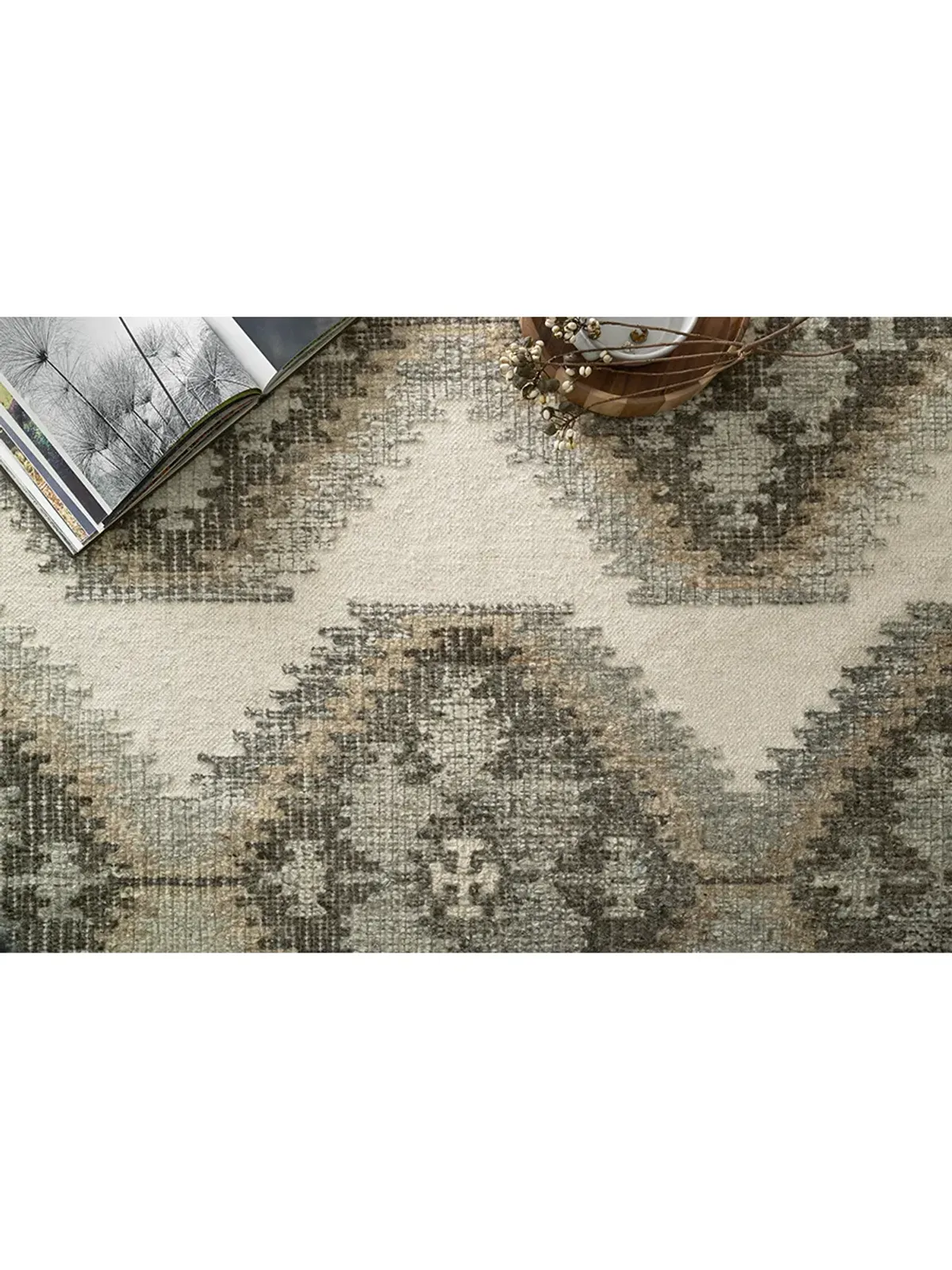Akina AK03 Ivory/Camel 5' x 7'6" Rug