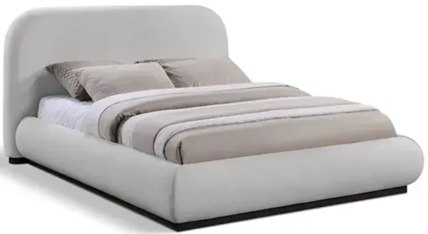 Meridian Furniture Vaughn Grey King Bed