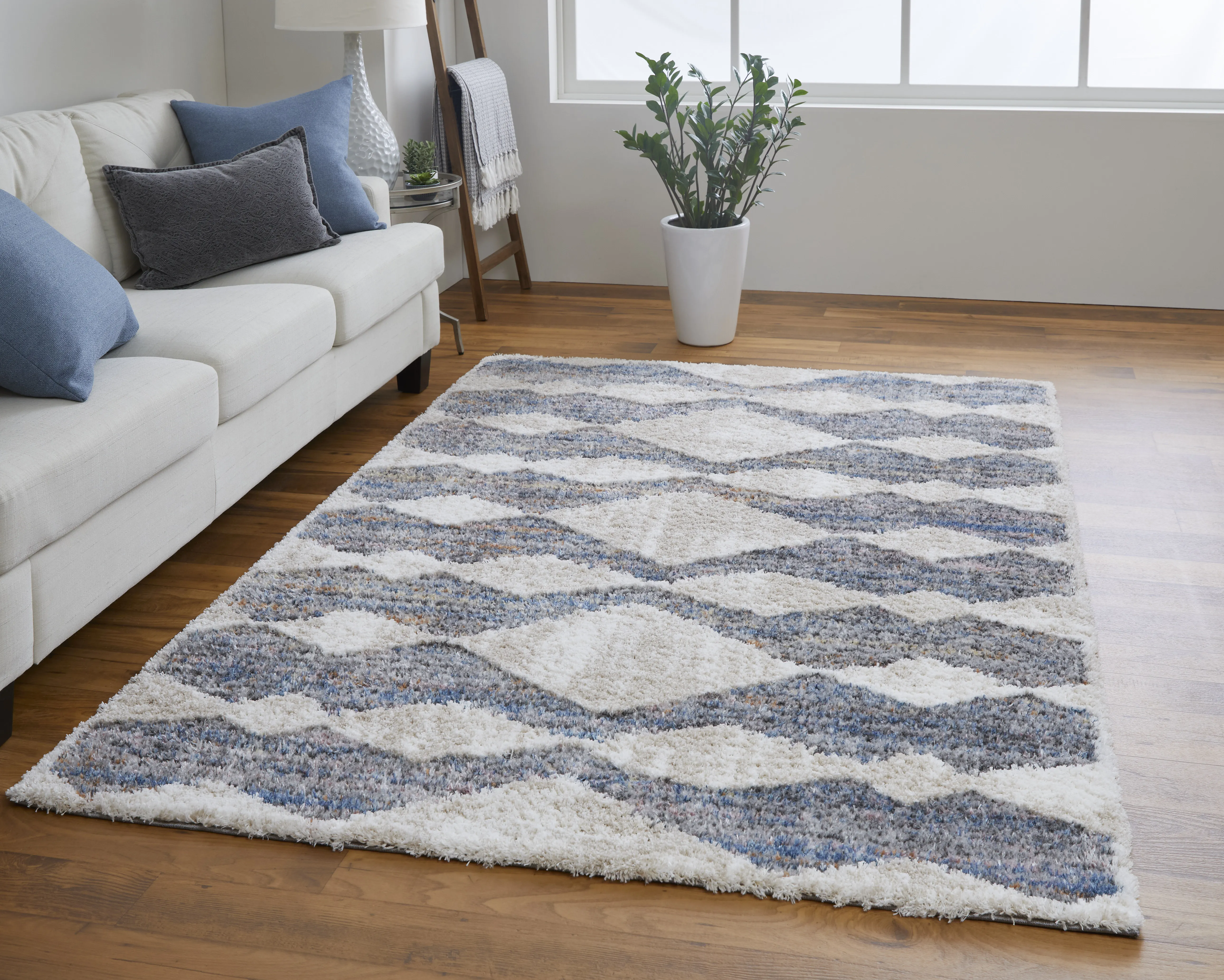 Mynka 39IFF Tan/Ivory/Blue 2'6" x 8' Rug