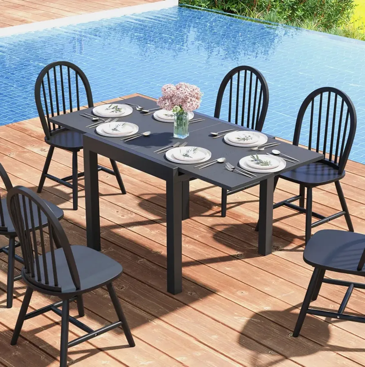 31.5-63 Inch Adjustable Patio Dining Table, Expandable for 4-6 People