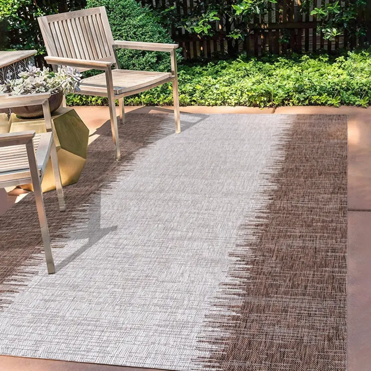 Tavira Modern Strie Indoor/Outdoor Area Rug