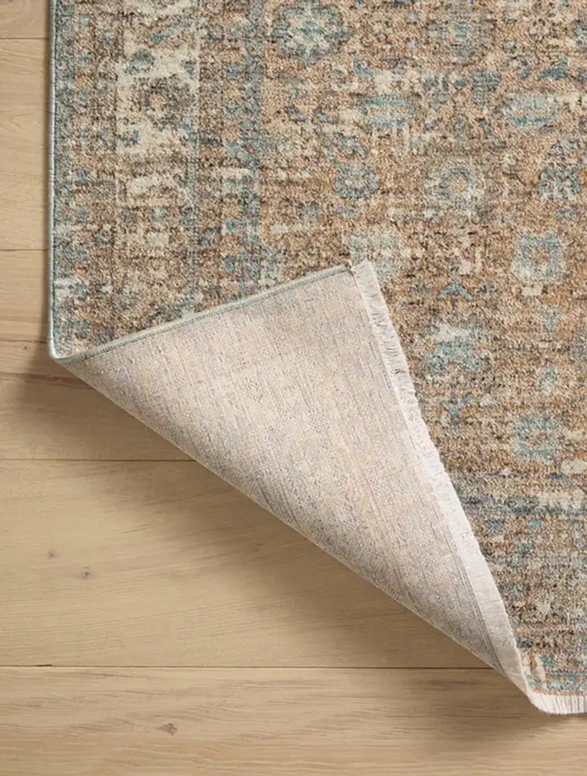 Blake BLA05 2'7" x 10'" Rug