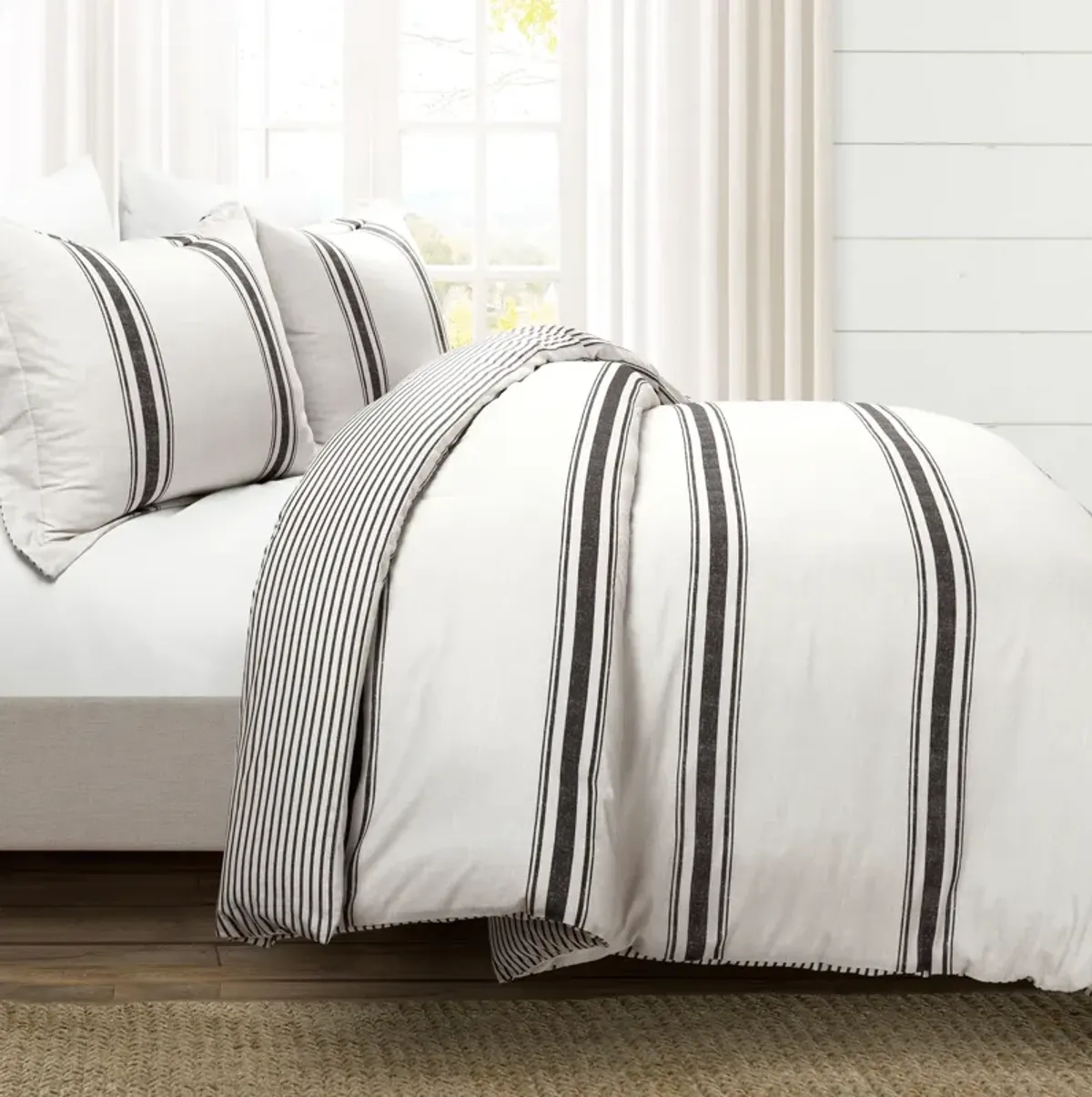 Farmhouse Stripe Reversible Oversized Cotton Duvet Cover  3Pc Set