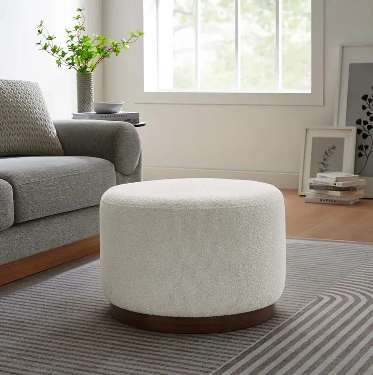 Tilden Large 23" Round Boucle Upholstered Upholstered Ottoman