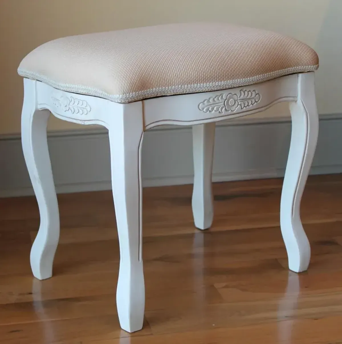 Vanity Stool with Cushion Top