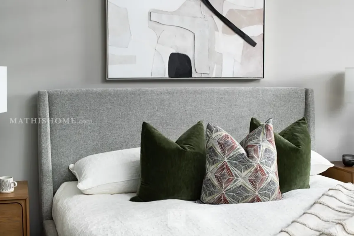 Lindon Queen Upholstered Island Bed