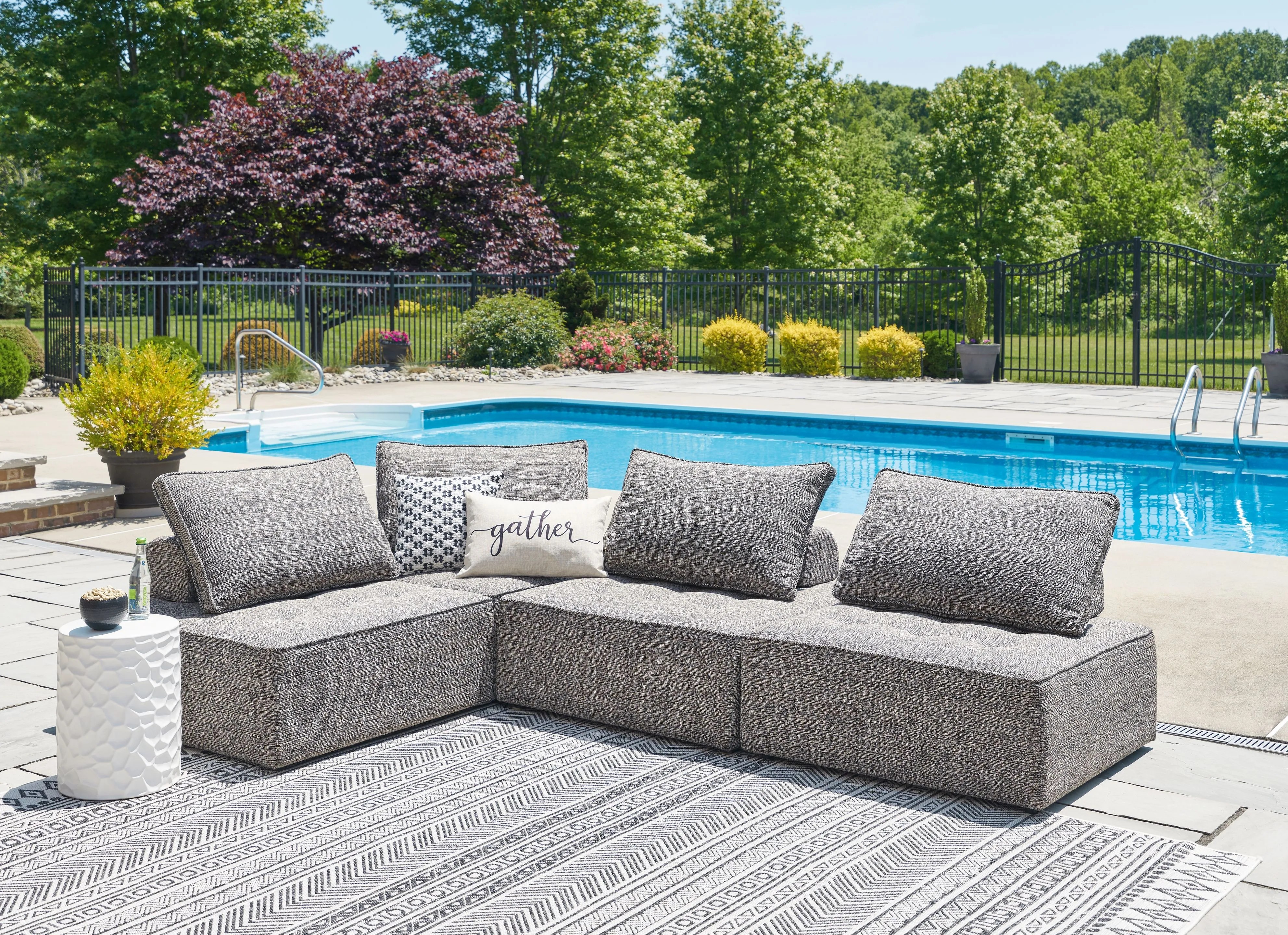 Bree Zee 4-Piece Outdoor Sectional