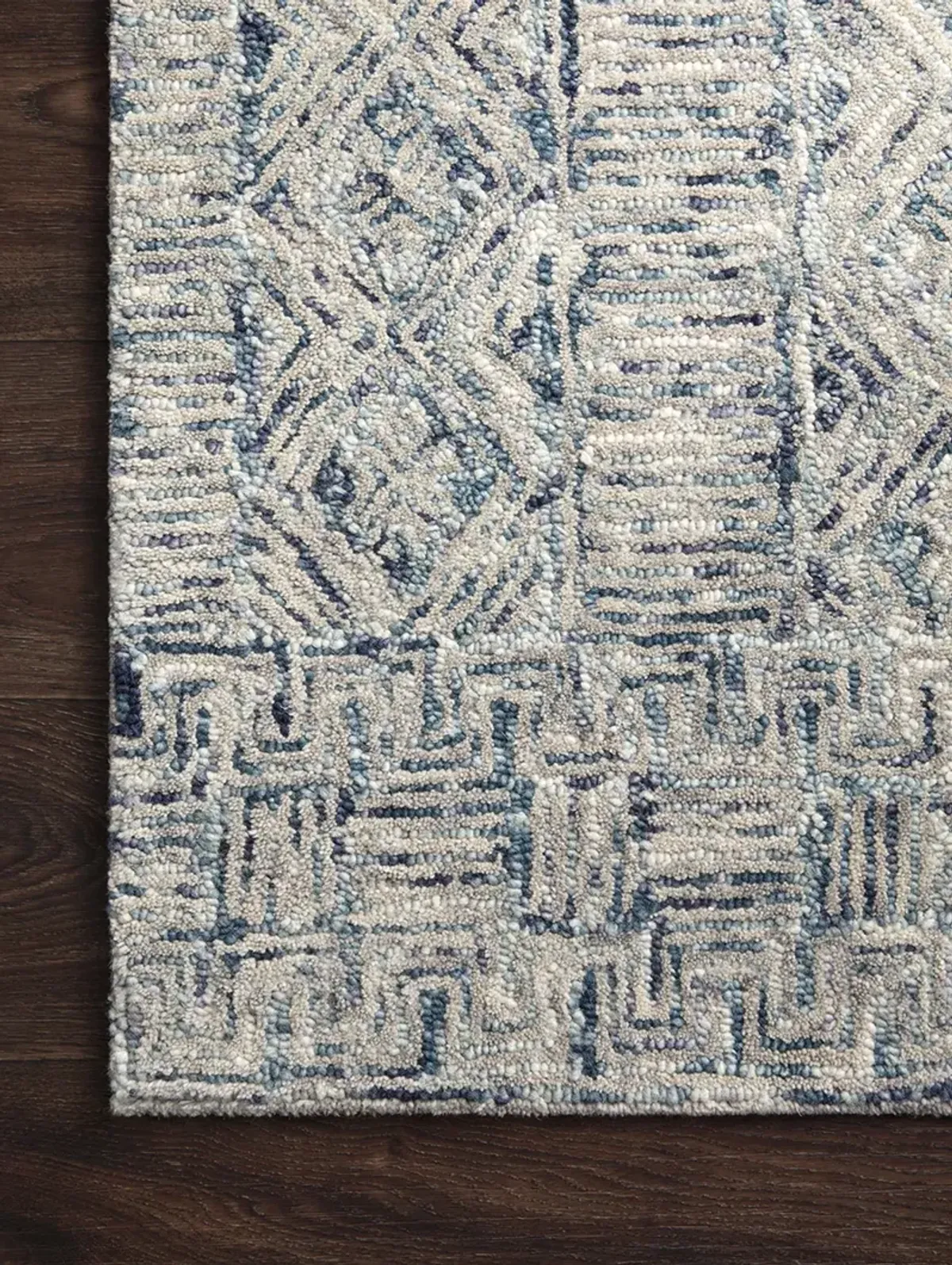 Peregrine PER04 2'6" x 7'6" Rug