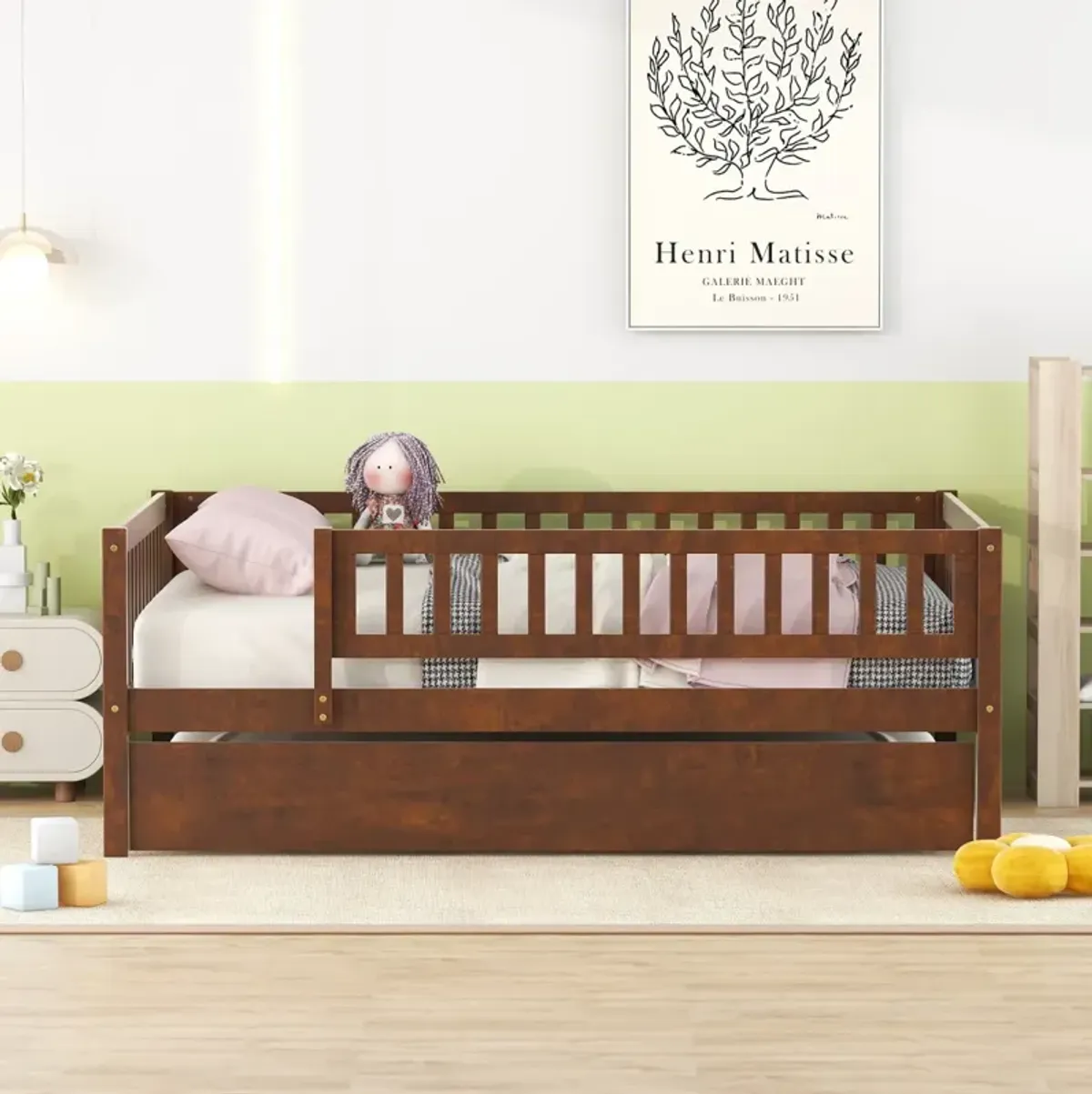 Full Size Wood Daybed With Trundle And Fence Guardrails, Walnut