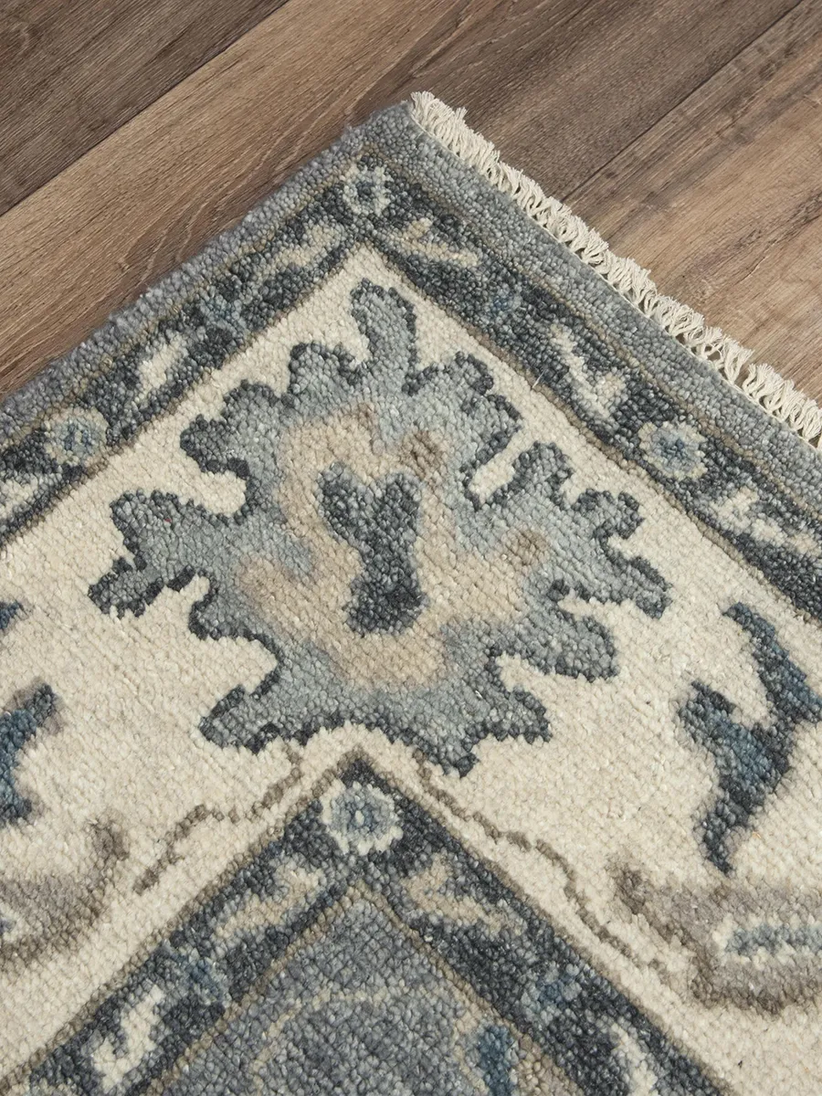 Ashton ATN918 6' x 9' Rug