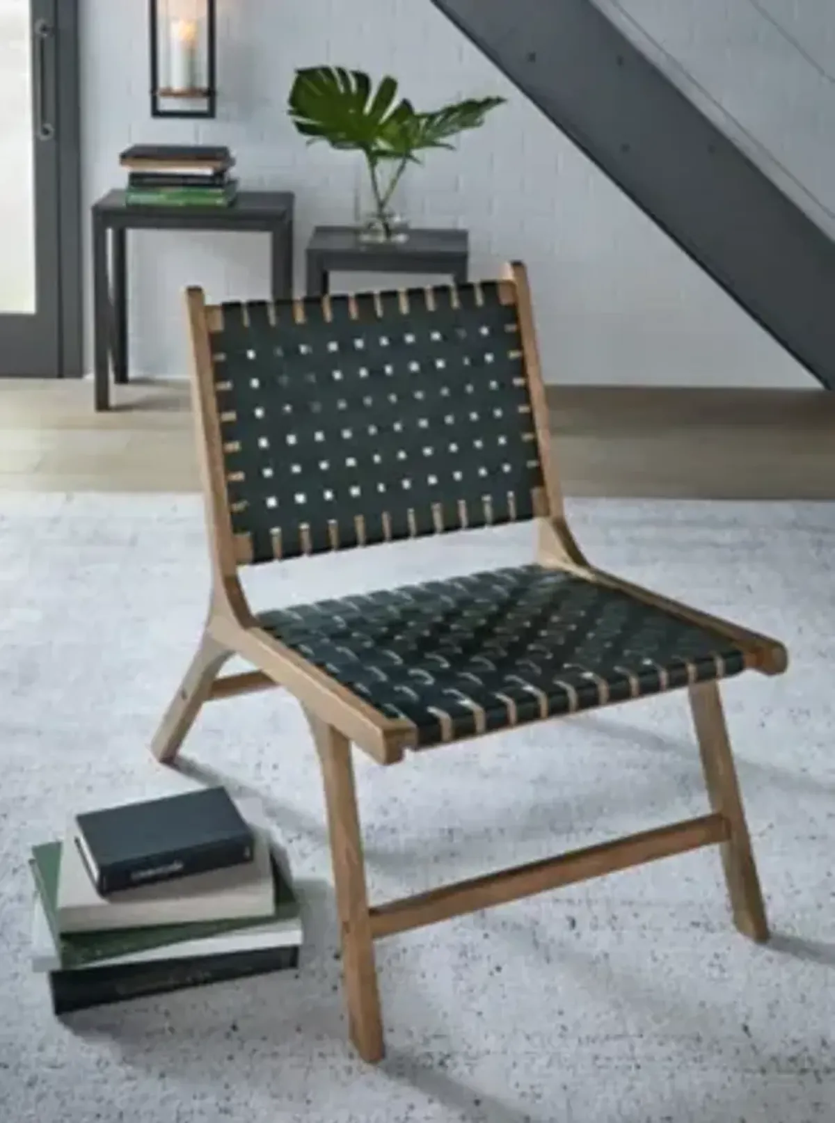 Fayme Accent Chair