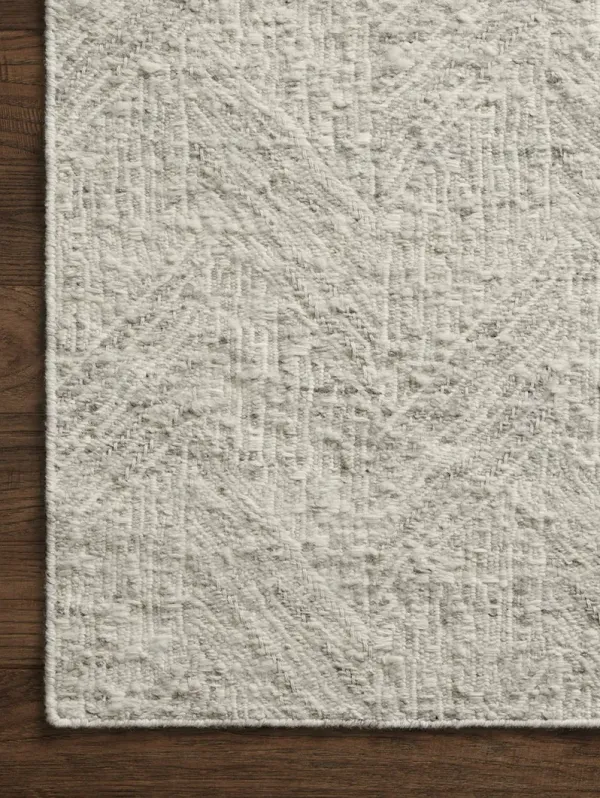 Raven RAV01 Silver/Ivory 7'9" x 9'9" Rug