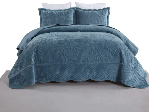 Marcielo 3 Pcs Soft and Plush Velvet Oversized Embroidery Soft and Plush Quilt Set